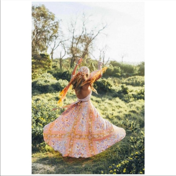 SPELL & THE GYPSY COLLECTIVE, Lolita Halter Dress, Rare Spell piece ; ) - Picture 16 of 16